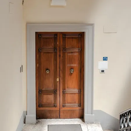 Guest house Amirooms 4*
