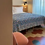 Amirooms 4*
