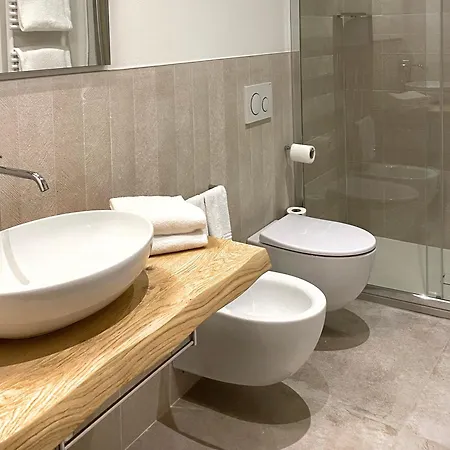 Amirooms 4*